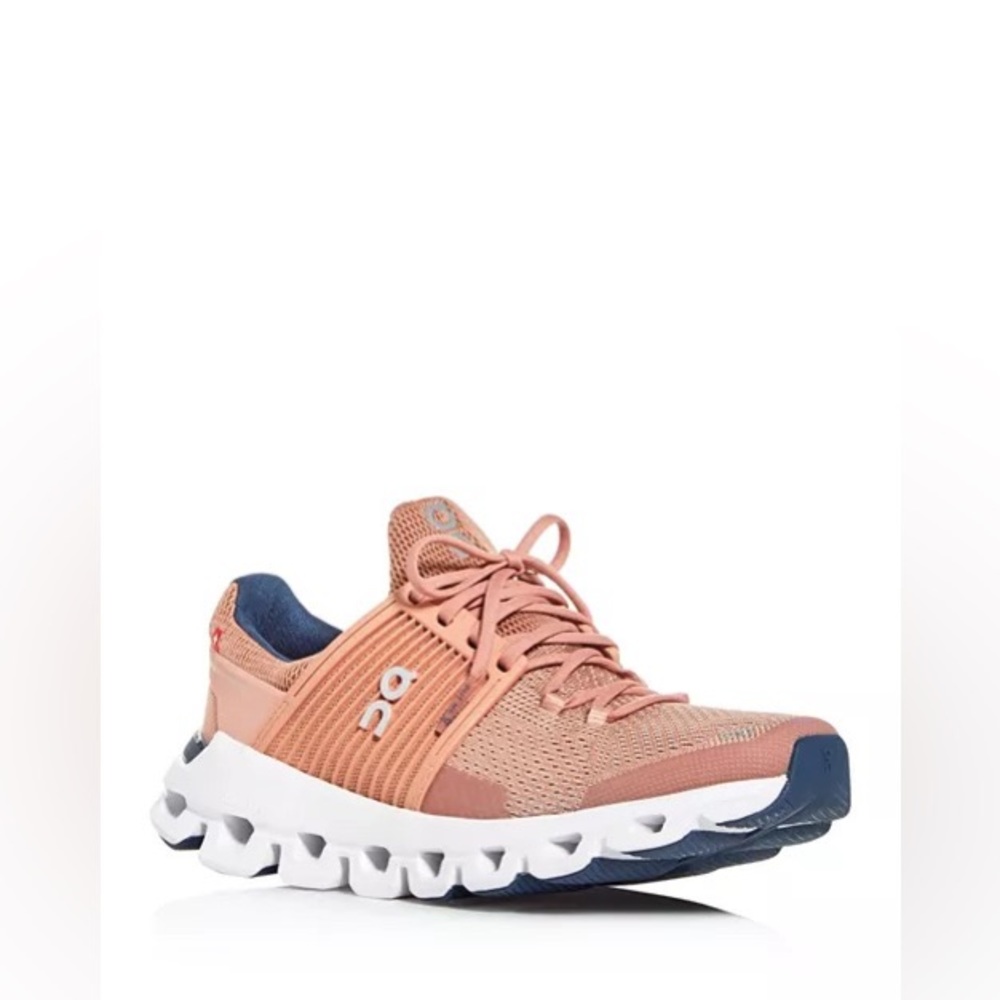 On Women's Cloudswift Low Top Running Sneakers, Blush - 7